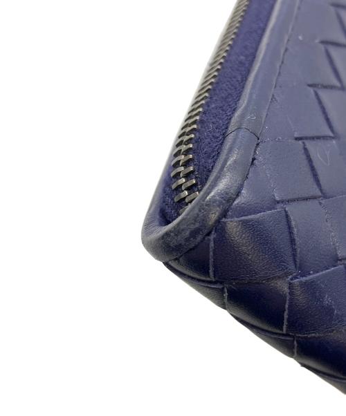 BOTTEGA VENETA（ボッテガベネタ）BOTTEGA VENETA (ボッテガベネタ) イントレチャート　長財布 ネイビーの古着・服飾アイテム
