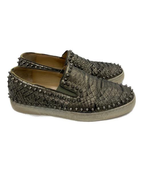 Christian Louboutin（クリスチャン・ルブタン）Christian Louboutin (クリスチャン・ルブタン) スリッポン グレー サイズ:不明の古着・服飾アイテム