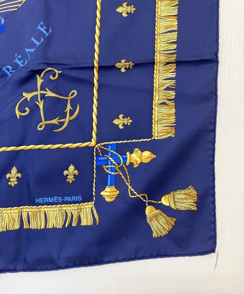 HERMES（エルメス）HERMES (エルメス) カレ90　シルクスカーフ ネイビーの古着・服飾アイテム