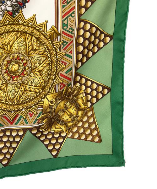 HERMES（エルメス）HERMES (エルメス) カレ90　シルクスカーフ 黄緑の古着・服飾アイテム