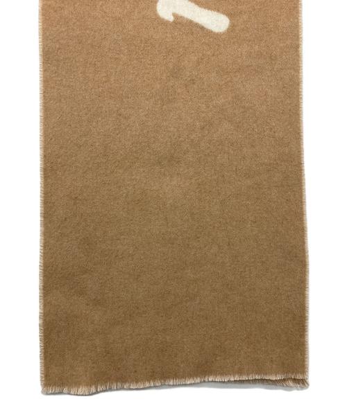 maison kitsune（メゾンキツネ）MAISON KITSUNE (メゾンキツネ) ハンドライティング スカーフ ベージュの古着・服飾アイテム