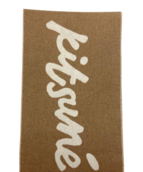 maison kitsune（メゾンキツネ）MAISON KITSUNE (メゾンキツネ) ハンドライティング スカーフ ベージュの古着・服飾アイテム
