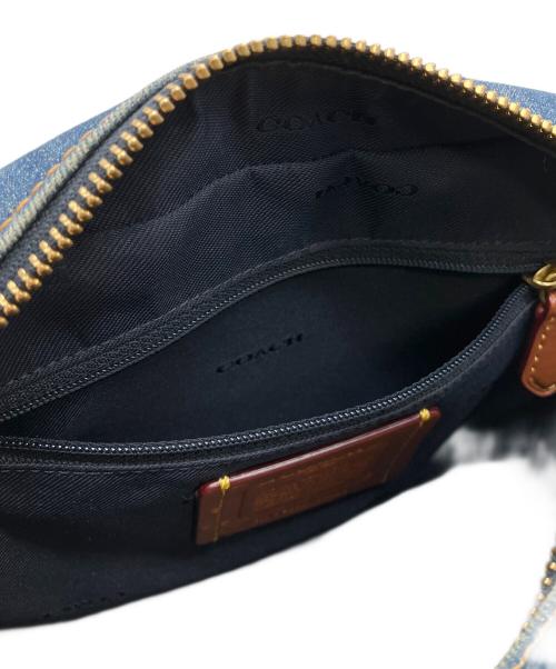 COACH（コーチ）COACH (コーチ) フラワーショルダーバッグ インディゴの古着・服飾アイテム