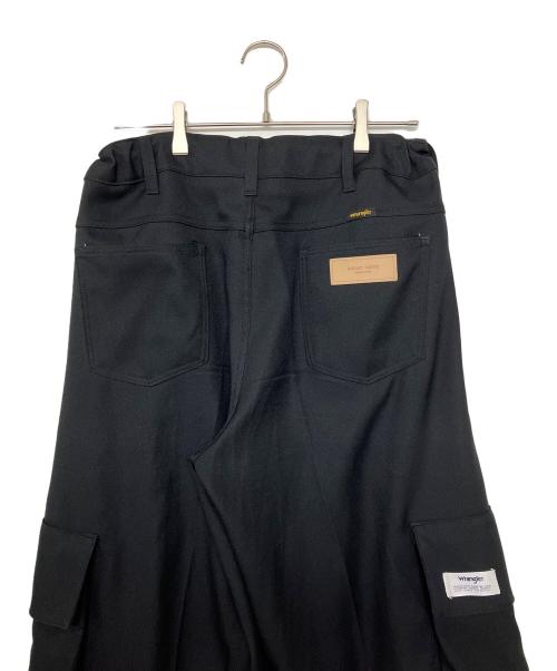 Wrangler（ラングラー）Wrangler (ラングラー) PUBLIC TOKYO (パブリックトウキョウ) カーゴパンツ ブラック サイズ:２の古着・服飾アイテム