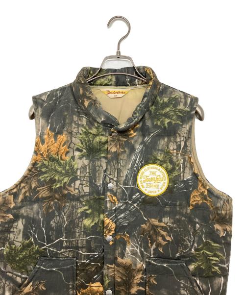 TENDERLOIN（テンダーロイン）TENDERLOIN (テンダーロイン) リアルツリー柄　中綿ベスト グレー サイズ:40の古着・服飾アイテム