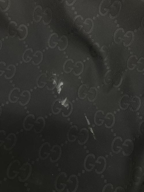 GUCCI（グッチ）GUCCI (グッチ) ナイロンショルダーバッグ ブラックの古着・服飾アイテム