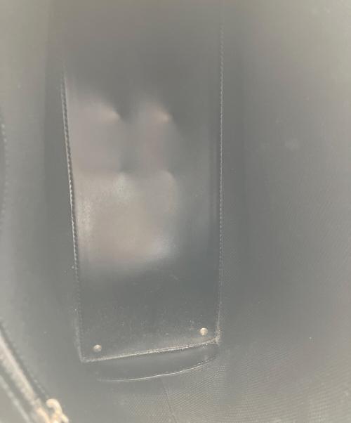 TOD'S（トッズ）TOD'S (トッズ) ワンショルダーバッグ ブラックの古着・服飾アイテム