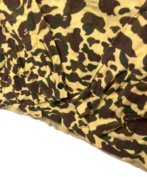 A BATHING APE（ア ベイシング エイプ）A BATHING APE (ア ベイシング エイプ) ハーフジップシャツ ブラウン サイズ:Mの古着・服飾アイテム