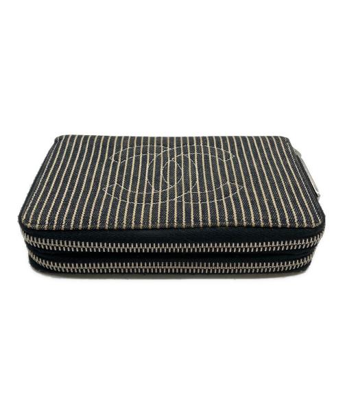 CHANEL（シャネル）CHANEL (シャネル) コンパクトウォレット ベージュ×ブラックの古着・服飾アイテム