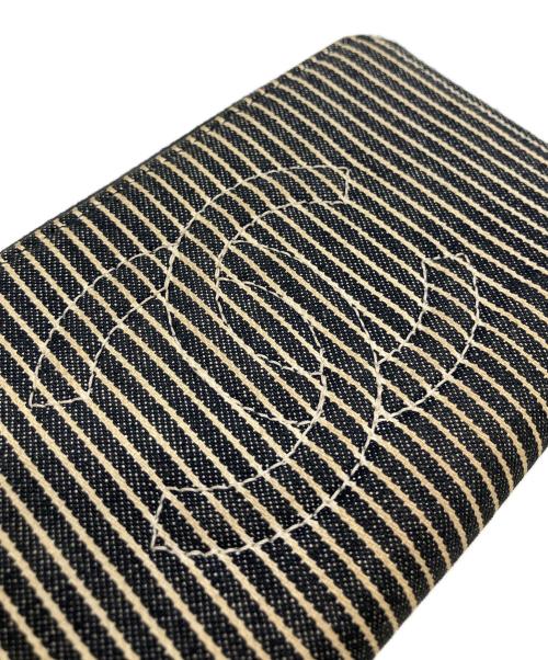 CHANEL（シャネル）CHANEL (シャネル) コンパクトウォレット ベージュ×ブラックの古着・服飾アイテム