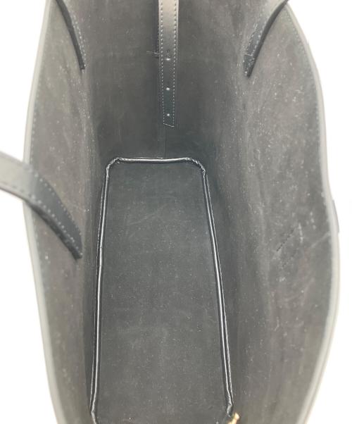 Ferragamo（フェラガモ）Ferragamo (フェラガモ) トートバッグ ブラックの古着・服飾アイテム