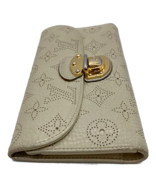 LOUIS VUITTON（ルイ ヴィトン）LOUIS VUITTON (ルイ ヴィトン) モノグラムマヒナ　ポルトフォイユ アメリア　長財布 アイボリーの古着・服飾アイテム