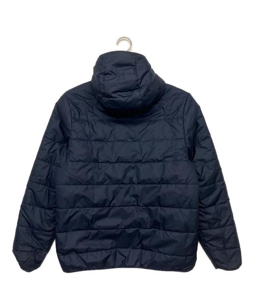 Patagonia（パタゴニア）Patagonia (パタゴニア) キッズ・リバーシブル・レディ・フレディ・フーディ ホワイト×ネイビー サイズ:XXLの古着・服飾アイテム