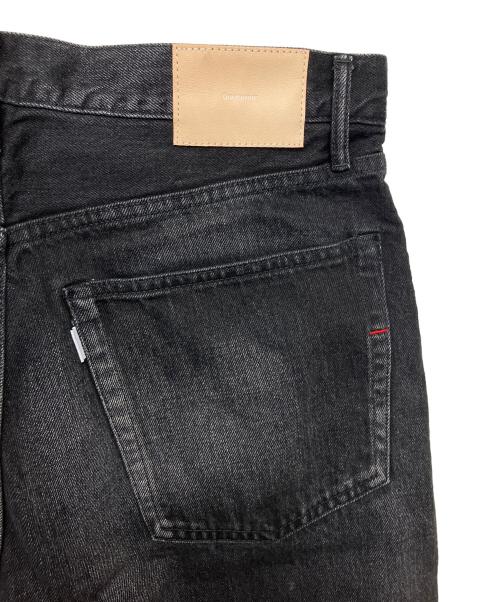 Graphpaper（グラフペーパー）Graphpaper (グラフペーパー) セルビッチデニム 5ポケットテーパードパンツ　デニムパンツ ブラック サイズ:２ 未使用品の古着・服飾アイテム