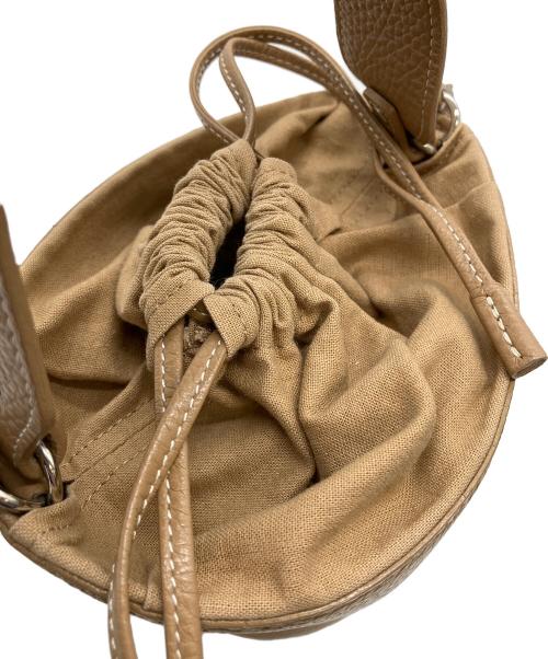 AYAKO（アヤコ）AYAKO (アヤコ) Pottery Bag ベージュの古着・服飾アイテム