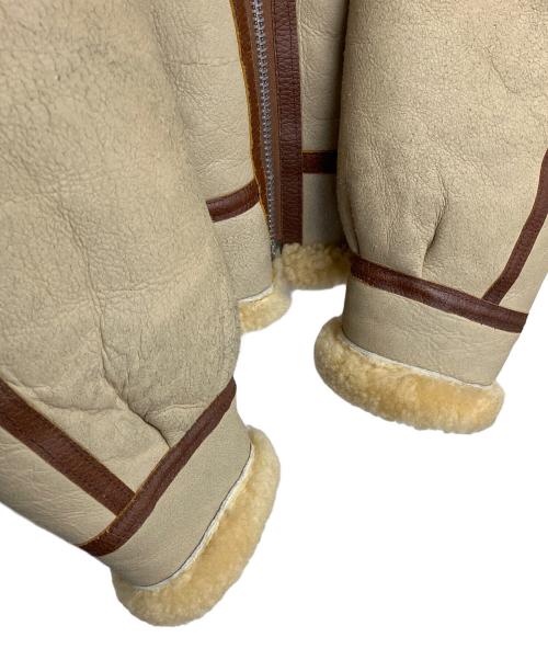 AVIREX（アヴィレックス）AVIREX (アヴィレックス) ムートンジャケット ベージュ サイズ:36の古着・服飾アイテム
