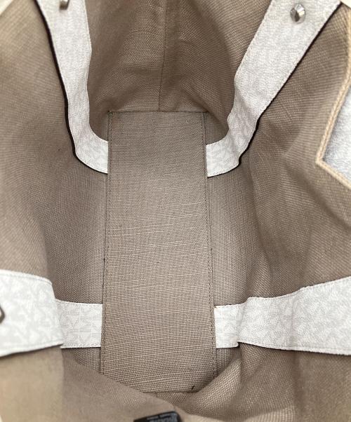 MICHAEL KORS（マイケル・コース）MICHAEL KORS (マイケル・コース) 2WAYバッグ ホワイトの古着・服飾アイテム
