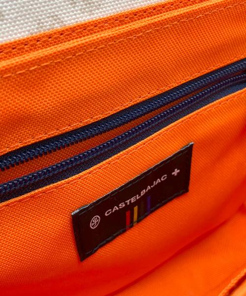 CASTELBAJAC（カステルバジャック）CASTELBAJAC (カステルバジャック) ショルダーバッグ アイボリーの古着・服飾アイテム