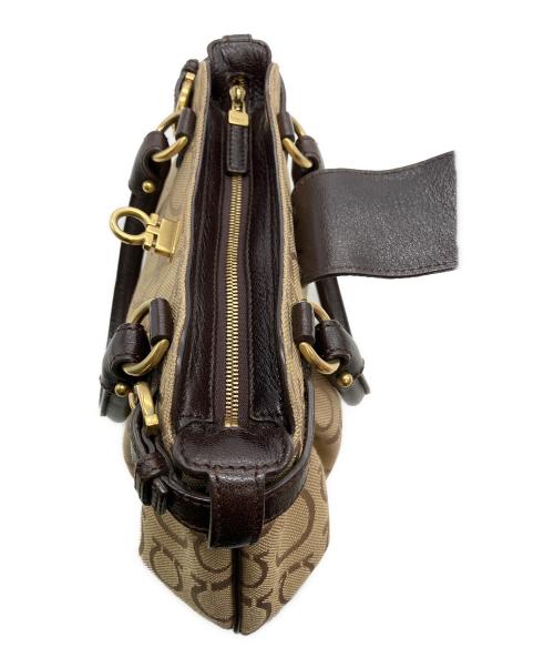 Salvatore Ferragamo（サルヴァトーレ フェラガモ）Salvatore Ferragamo (サルヴァトーレ フェラガモ) ガンチーニ ベージュの古着・服飾アイテム