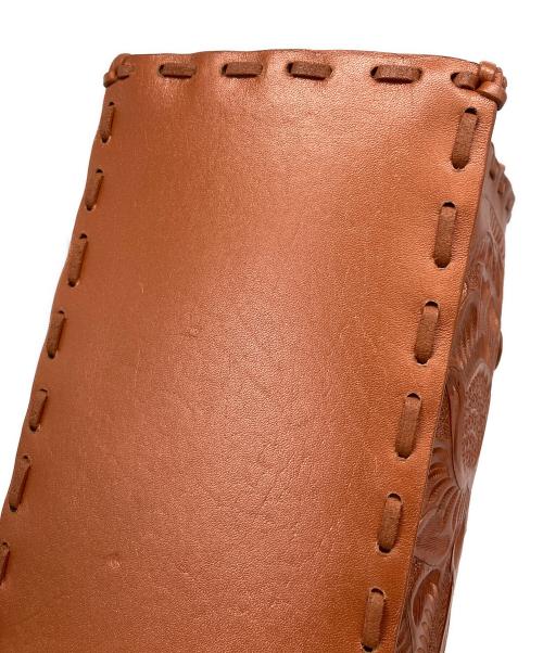 GRACE CONTINENTAL（（グレースコンチネンタル）GRACE CONTINENTAL (（グレースコンチネンタル) CARVING TRIBES ブラウンの古着・服飾アイテム