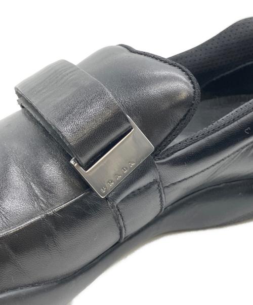 PRADA（プラダ）PRADA (プラダ) ローファー ブラック サイズ:8 1/2の古着・服飾アイテム