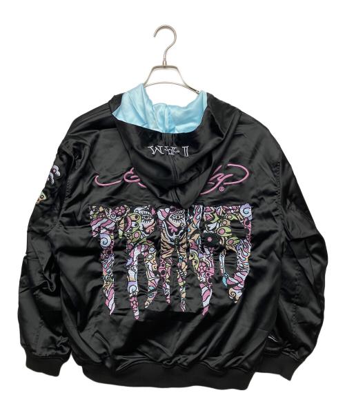 Ed Hardy（エド ハーディー）Ed Hardy (エド ハーディー) TRAVS (トラビス) REVERSIBLE SOUVENIR JACKET ブラック サイズ:Mの古着・服飾アイテム