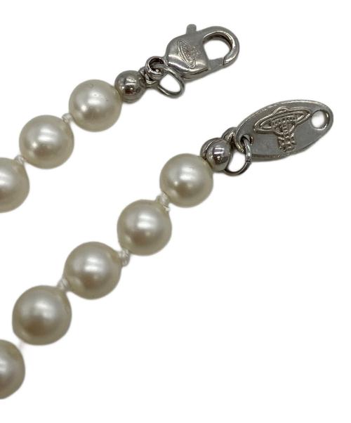 Vivienne Westwood（ヴィヴィアンウエストウッド）Vivienne Westwood (ヴィヴィアンウエストウッド) パールネックレス オーブの古着・服飾アイテム