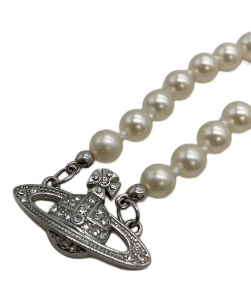 Vivienne Westwood（ヴィヴィアンウエストウッド）Vivienne Westwood (ヴィヴィアンウエストウッド) パールネックレス オーブの古着・服飾アイテム