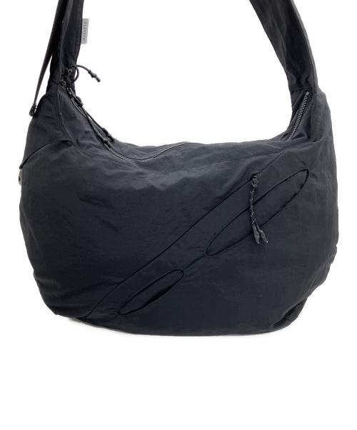 CLESSTE（クレスト）CLESSTE (クレスト) SOFT SHELL FUTURE BAG ブラックの古着・服飾アイテム