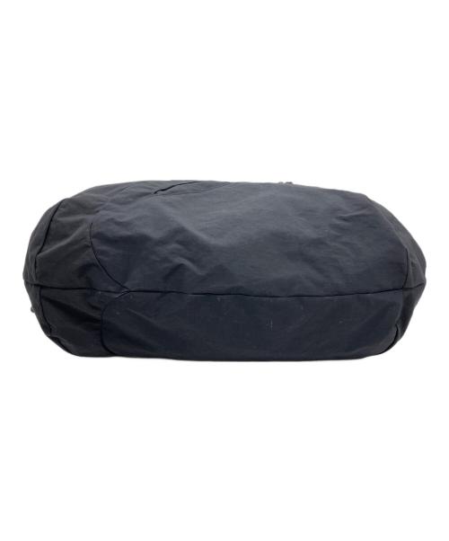 CLESSTE（クレスト）CLESSTE (クレスト) SOFT SHELL FUTURE BAG ブラックの古着・服飾アイテム
