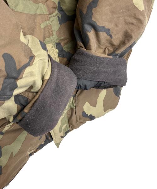 THE NORTH FACE（ザ ノース フェイス）THE NORTH FACE (ザ ノース フェイス) ダウンジャケット カーキ×ブラウン サイズ:不明の古着・服飾アイテム