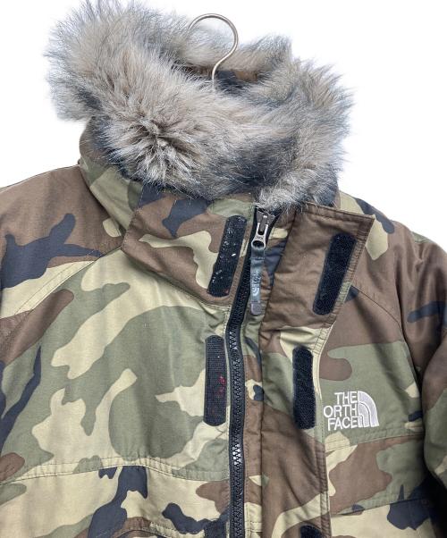 THE NORTH FACE（ザ ノース フェイス）THE NORTH FACE (ザ ノース フェイス) ダウンジャケット カーキ×ブラウン サイズ:不明の古着・服飾アイテム