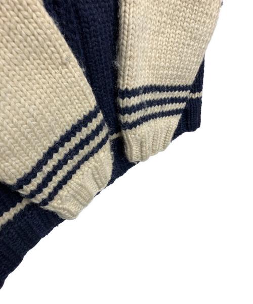 POST OVERALLS（ポストオーバーオールズ）POST OVERALLS (ポストオーバーオールズ) CANADIAN SWEATER (カナディアンセーター) A BATHING APE (ア ベイシング エイプ) ニットジャケット ベージュ×ネイビー サイズ:不明の古着・服飾アイテム