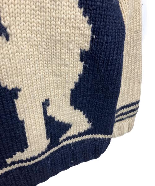 POST OVERALLS（ポストオーバーオールズ）POST OVERALLS (ポストオーバーオールズ) CANADIAN SWEATER (カナディアンセーター) A BATHING APE (ア ベイシング エイプ) ニットジャケット ベージュ×ネイビー サイズ:不明の古着・服飾アイテム