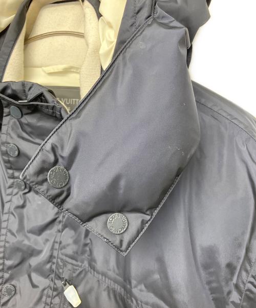 LOUIS VUITTON（ルイ ヴィトン）LOUIS VUITTON (ルイ ヴィトン) ナイロンジャケット ネイビー×ホワイト サイズ:58の古着・服飾アイテム