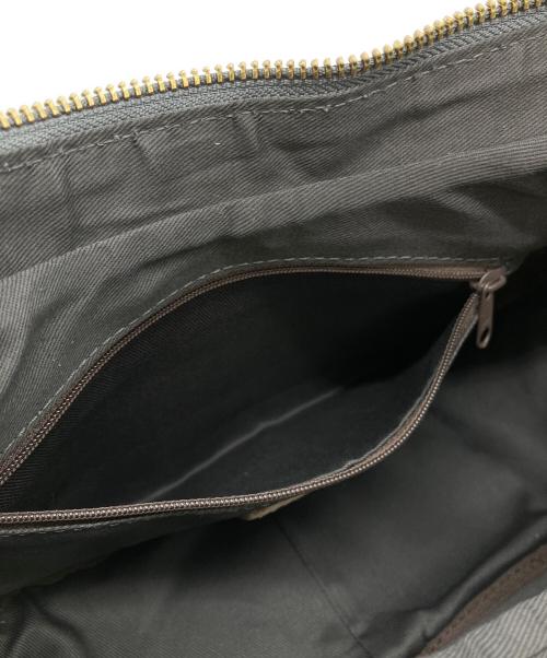 russet（ラシット）russet (ラシット) ハーフムーンワンショルダーバッグ グレー 未使用品の古着・服飾アイテム