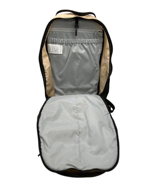 ARC'TERYX（アークテリクス）ARC'TERYX (アークテリクス) BEAMS BOY (ビームスボーイ) リュック アイボリーの古着・服飾アイテム