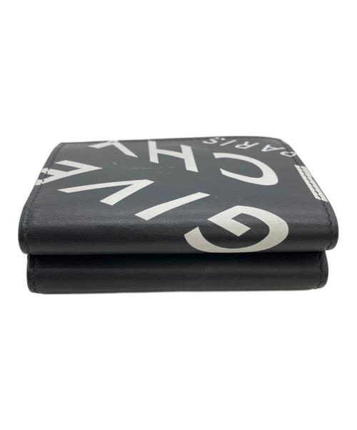 GIVENCHY（ジバンシィ）GIVENCHY (ジバンシィ) 3つ折り財布 ブラックの古着・服飾アイテム