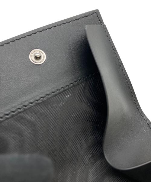 GIVENCHY（ジバンシィ）GIVENCHY (ジバンシィ) 3つ折り財布 ブラックの古着・服飾アイテム