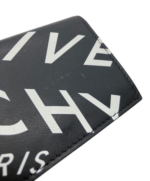 GIVENCHY（ジバンシィ）GIVENCHY (ジバンシィ) 3つ折り財布 ブラックの古着・服飾アイテム