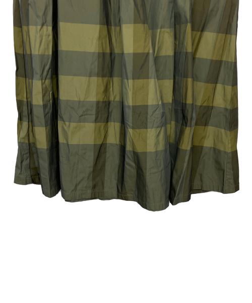 BEARDSLEY（ビアズリー）BEARDSLEY (ビアズリー) BEZ1022401A0008　チェックスカート オリーブ サイズ:FREE 未使用品の古着・服飾アイテム
