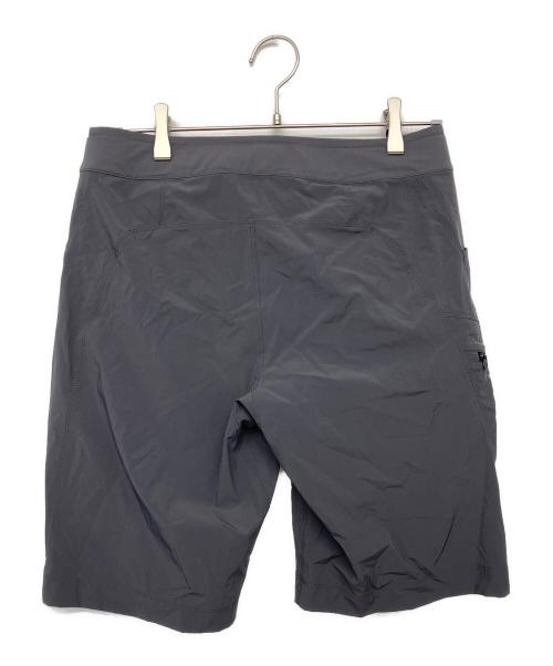 ARC'TERYX（アークテリクス）ARC'TERYX (アークテリクス) レフロイショーツ　ハーフパンツ グレー サイズ:W30の古着・服飾アイテム