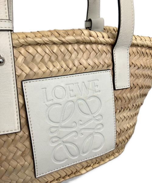 LOEWE（ロエベ）LOEWE (ロエベ) バスケットバッグ スモール(ヤシの葉＆カーフ) ベージュの古着・服飾アイテム