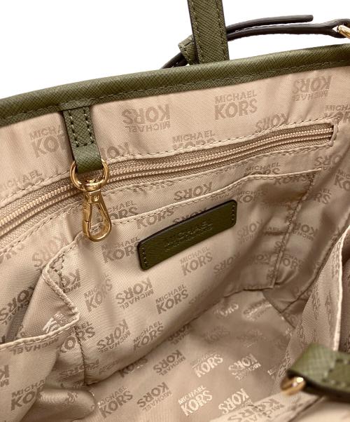 MICHAEL KORS（マイケル・コース）MICHAEL KORS (マイケル・コース) 2WAYバッグ グリーンの古着・服飾アイテム