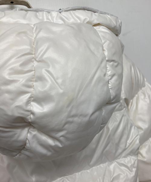 DUVETICA（デュベティカ）DUVETICA (デュベティカ) ダウンジャケット ホワイト サイズ:40の古着・服飾アイテム