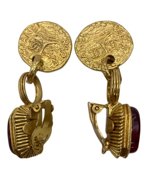 CHANEL（シャネル）CHANEL (シャネル) カラーストーンイヤリング レッド×ゴールドカラーの古着・服飾アイテム