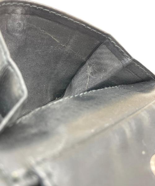 PRADA（プラダ）PRADA (プラダ) 2つ折り財布 ブラックの古着・服飾アイテム