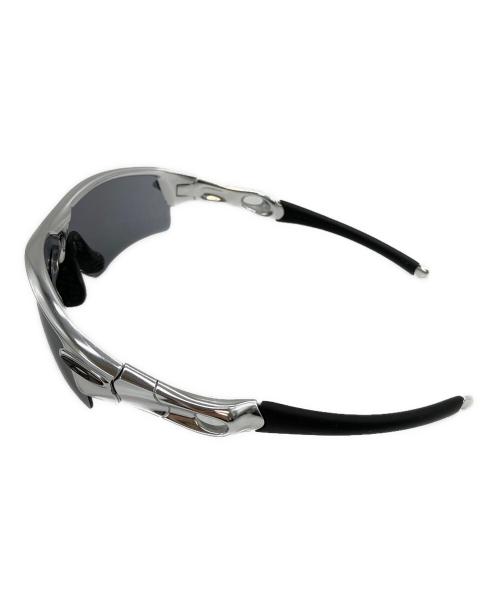 OAKLEY（オークリー）OAKLEY (オークリー) サングラス ブラック×シルバーの古着・服飾アイテム