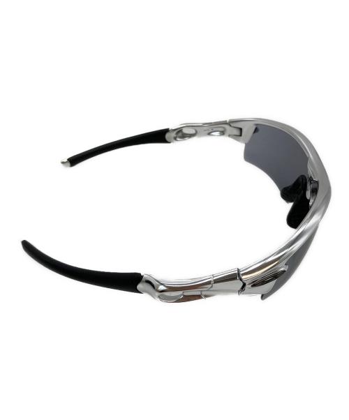 OAKLEY（オークリー）OAKLEY (オークリー) サングラス ブラック×シルバーの古着・服飾アイテム