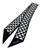 PRADAプラダ）の古着「プリントシルクツイルスカーフ」｜ブラック×ホワイト